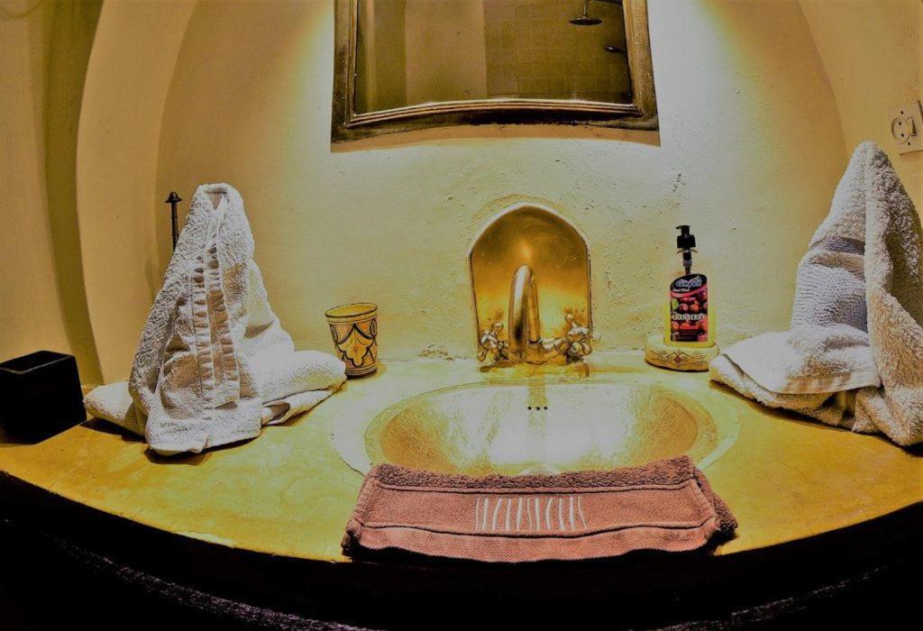 Riad Dar Saba Shika マラケシュ エクステリア 写真